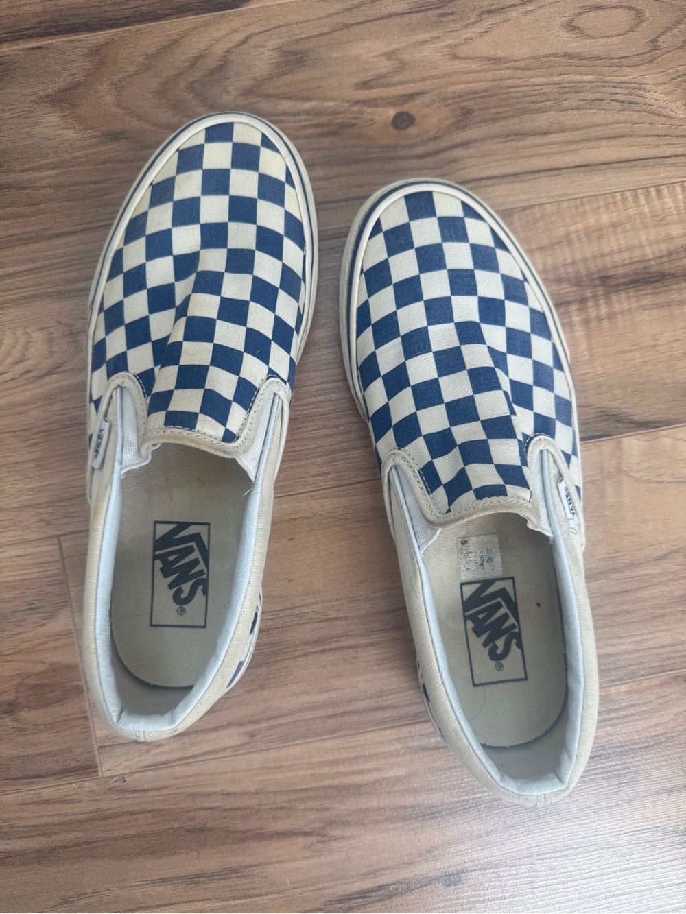 Vans Checkerboard Slip-On Shoes – Women’s Size 8